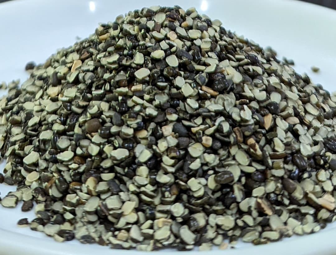Split Urad Dal With Skin